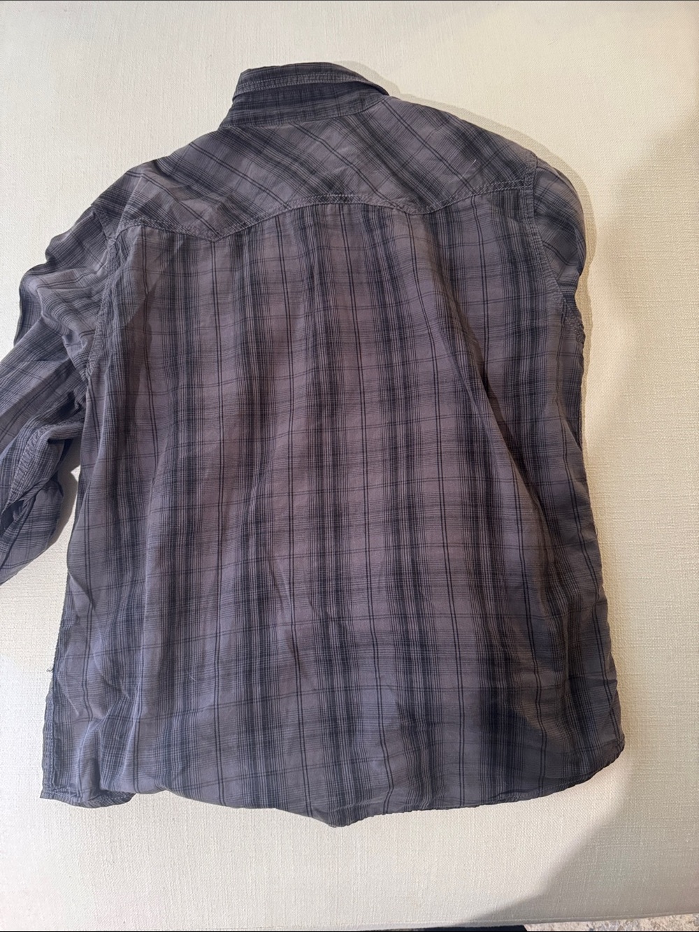 Machine Men's Gray Plaid Button-Down Shirt - Picture 5 of 6